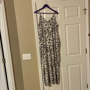 Chic Leopard Print Maxi Dress